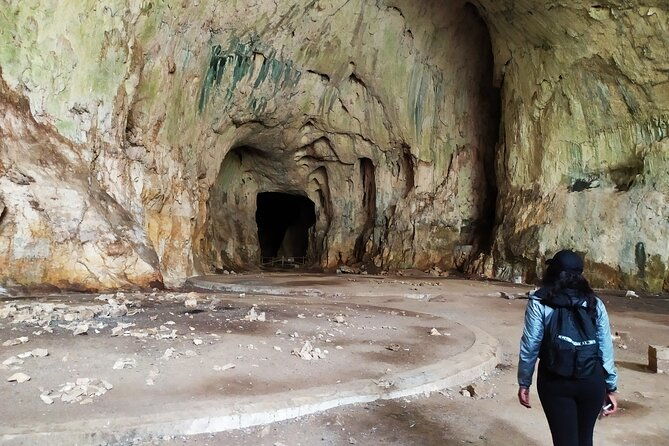 3-caves-tour-saeva-dupka-eyes-of-god-cave-devetashka-cave