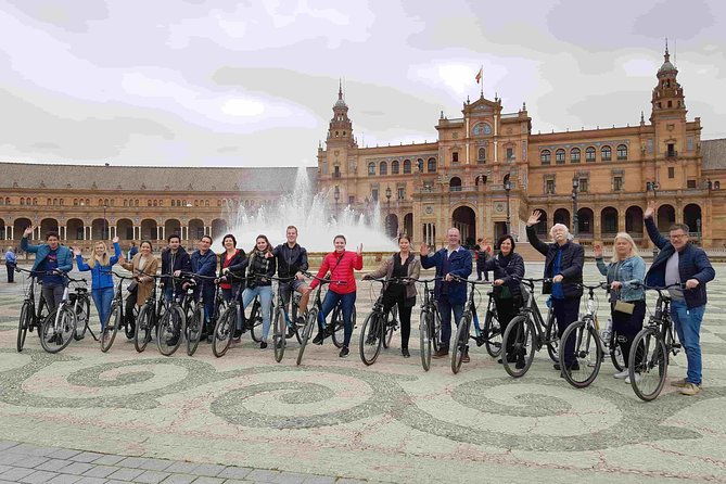 3-hour-guided-bike-tour-along-the-highlights-of-seville