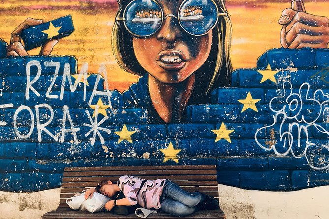 3-hour-guided-street-art-walking-tour-of-lisbon