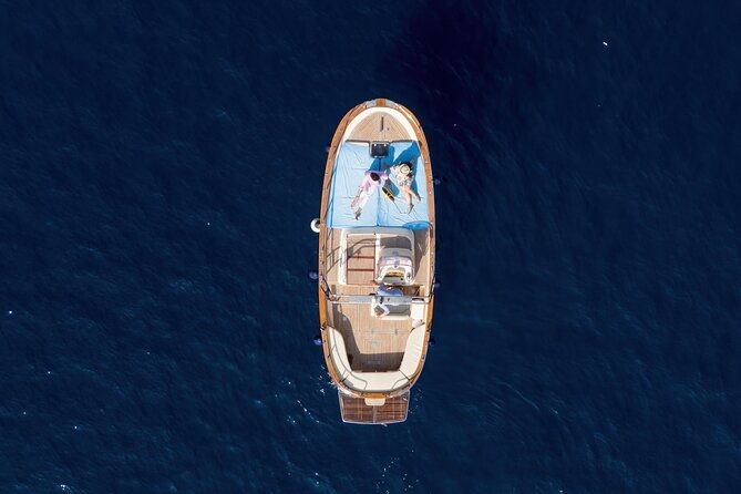 3-hour-private-boat-tour-of-capri