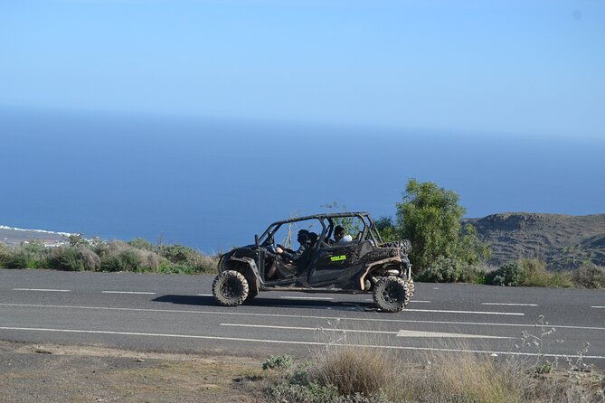 4-seater-mixed-3h-guided-buggy-volcano-tour-in-lanzarote