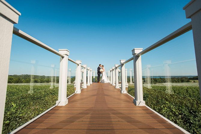 5-hour-traverse-city-wine-tour-4-wineries-on-old-mission-peninsula
