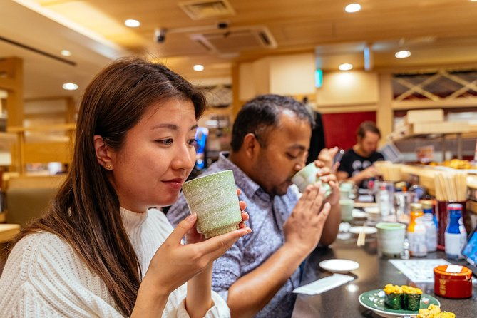 a-taste-of-tokyo-sake-sushi-private-tour