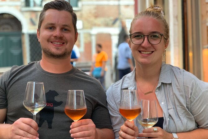 a-venetian-evening-wine-tasting-cicchetti-with-a-local-guide