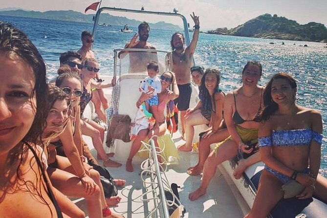 afternoon-excursion-1500-1900-by-rubber-boat-in-the-archipelago-of-la-maddalena