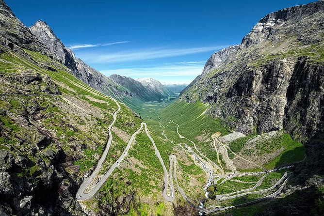 alesund-shore-excursion-from-fjords-to-trolls