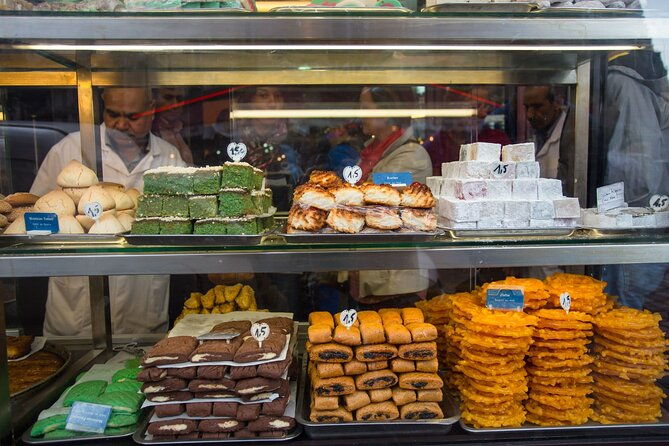 all-inclusive-food-history-tour-of-marseille-with-local-guide
