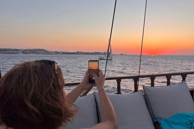 all-inclusive-sunset-cruise-with-dinner-unlimited-aperol-spritz-beer-wine
