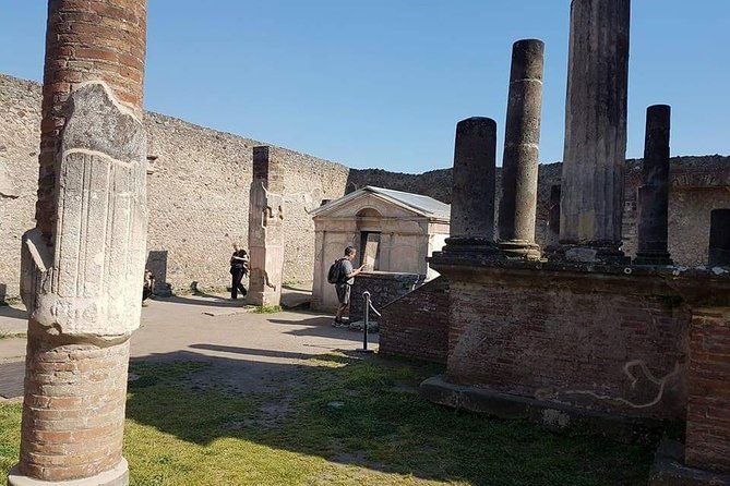 amalfi-coast-and-pompei-from-rome-enjoy-a-full-day-private-tour