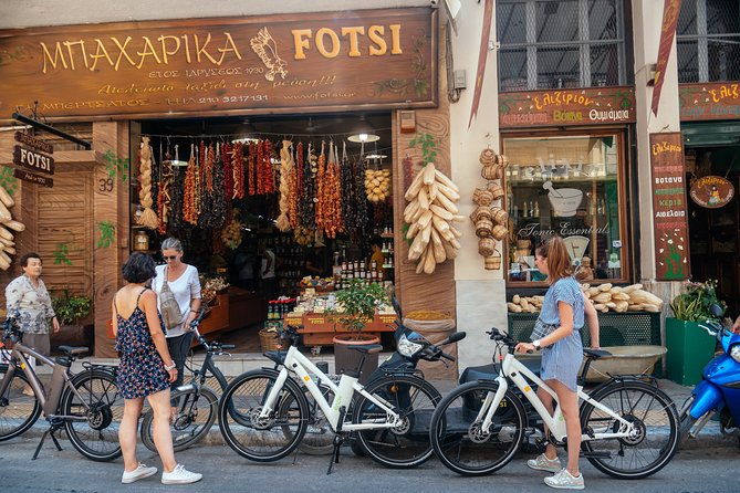 athens-street-art-bike-tour