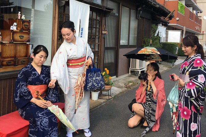 authentic-kimono-culture-experience-dress-walk-and-capture