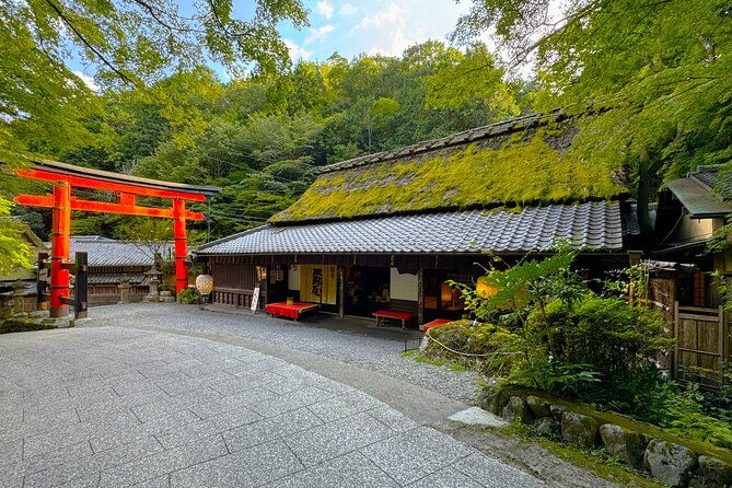 avoid-the-crowds-at-the-hidden-gems-of-arashiyama-in-kyoto