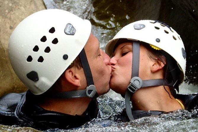 beginner-canyoning-in-the-starzlachklamm
