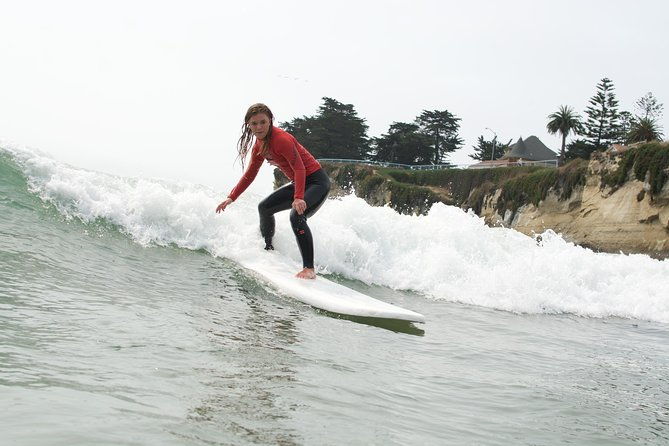 beginner-surf-lesson-in-santa-cruz