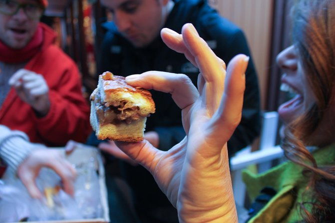 bikes-bites-and-brews-chicagos-signature-dishes-bike-tour