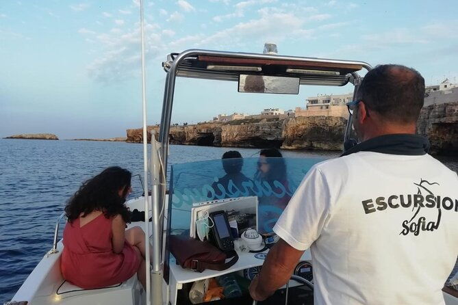 boat-trip-to-the-polignano-a-mare-caves
