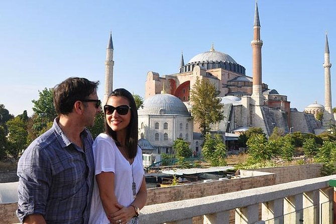 bosphorus-dinner-cruise-private-table