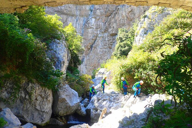 canyoning-family-fun-family-friendly-canyoningtour