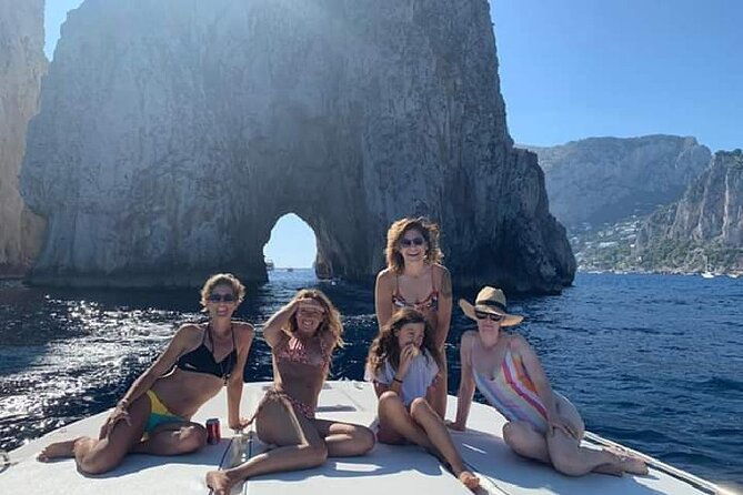 capri-collective-boat-excursion-from-positano