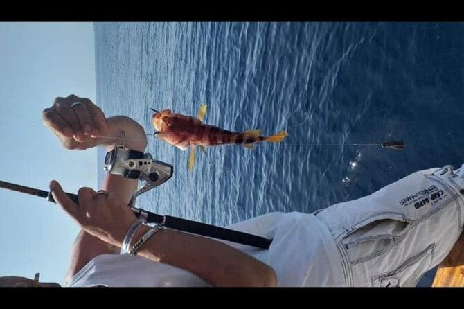 captain-manolis-fishing-with-barbecue-on-the-boat