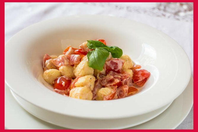 cesarine-cooking-show-dining-experience-at-locals-home