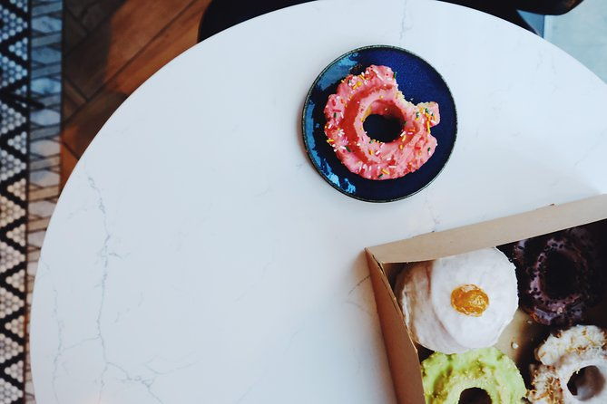 chicagos-delicious-donut-adventure-with-underground-donut-tour