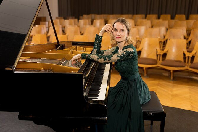 chopin-recital-your-unique-moments-with-chopin-in-warsaw