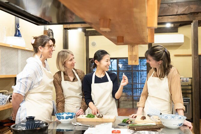 cooking-class-for-ramen-and-gyoza-in-a-quite-old-osaka-house