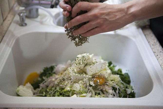 cooking-class-in-athens-learn-the-art-of-phyllo-with-christina