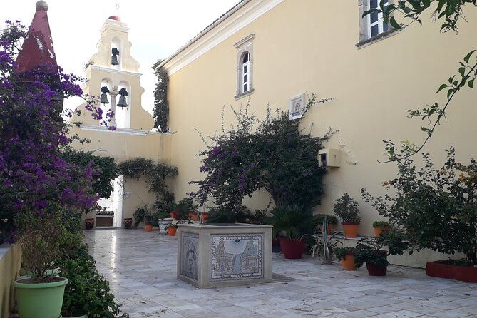 corfu-sightseeing-tour-small-group-tour-by-minivan