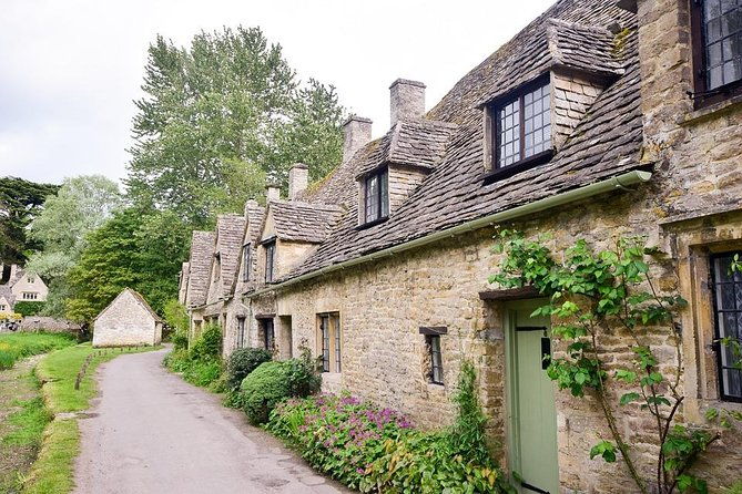 cotswolds-villages-and-oxford-full-day-tour-from-london
