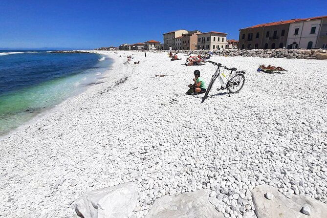 cycling-to-the-sea-by-e-bike-along-the-trammino-cycle-path