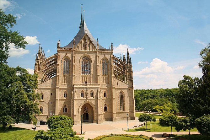 day-trip-to-kutna-hora-by-train-from-prague