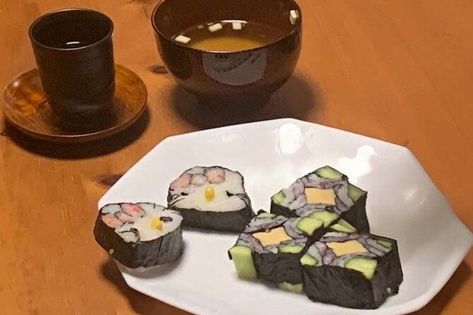 decorated-sushi-making-experience-in-kyoto