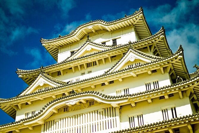 departure-private-transfers-from-kobe-city-to-kobe-airport-ukb-in-business-van