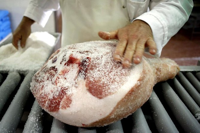 discover-parmas-flavors-parmigiano-prosciutto-food-tour