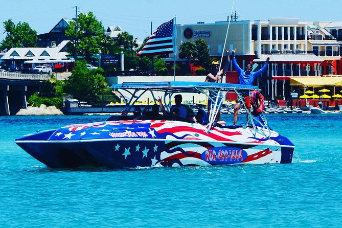 dolphin-watching-speedboat-cruise-in-destin-harbor