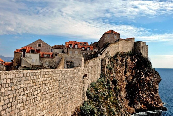 dubrovnik-city-walls-tour-for-early-birds-or-sunset-chasers