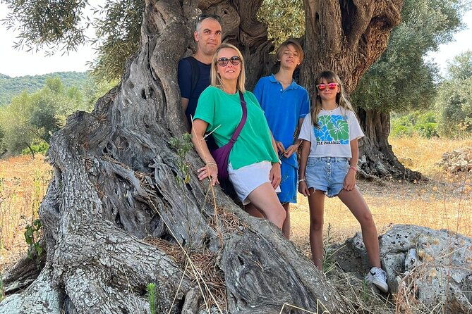 e-bike-tour-in-the-plain-of-the-secular-olive-trees-of-ostuni