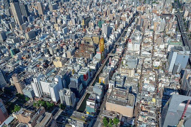 %e3%80%9025-mins%e3%80%91osaka-cessna-cruising-touring-the-tsutenkaku-and-usj
