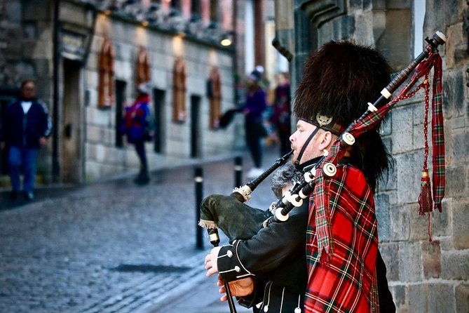 edinburgh-private-walking-food-tour-with-secret-food-tours