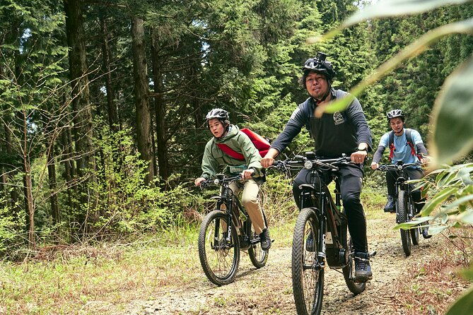 emtb-tour-to-see-the-beautiful-islands-from-the-summit