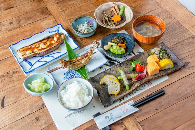 enjoy-a-walk-lunch-and-tea-time-at-the-2000-years-old-teno-farm-village