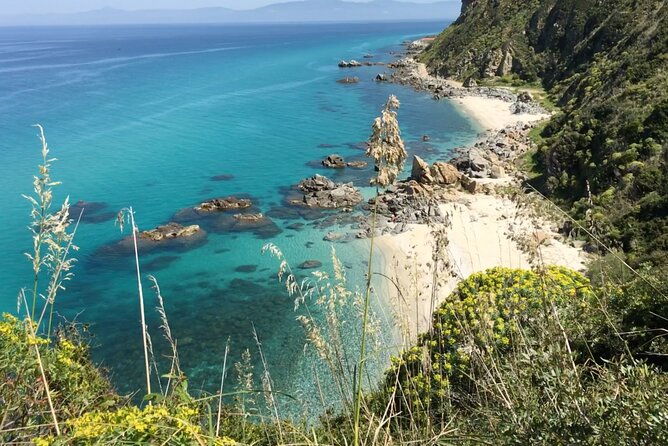 exclusive-boat-tour-for-up-to-9-people-beautiful-tropea