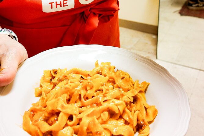 exclusive-bologna-cooking-class-pasta-tagliatelle-ragu-spritz