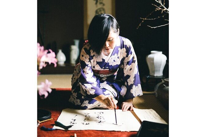 experience-an-authentic-art-form-with-a-professional-calligrapher