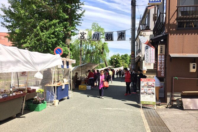 experience-takayama-old-town-morning-markets-in-1-hour
