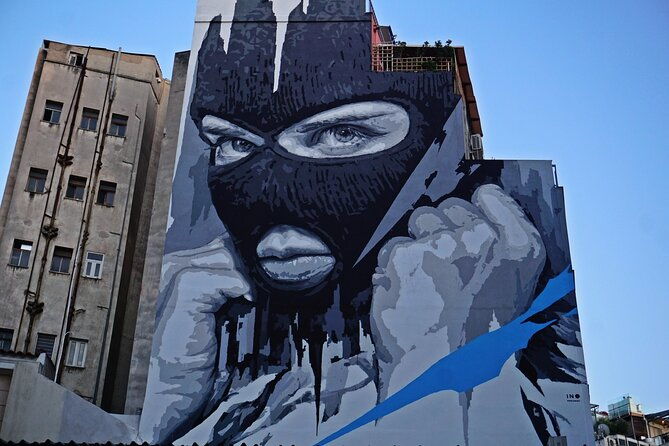 explore-athens-street-art-street-food-extravaganza