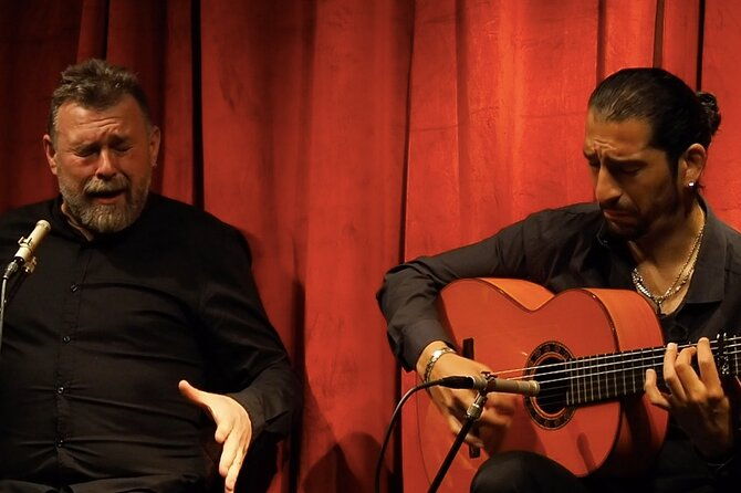 flamenco-casa-sors-guitar-museum-with-optional-dinnercocktail