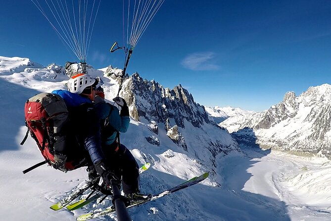fly-in-paragliding-paragliding-experience-over-chamonix